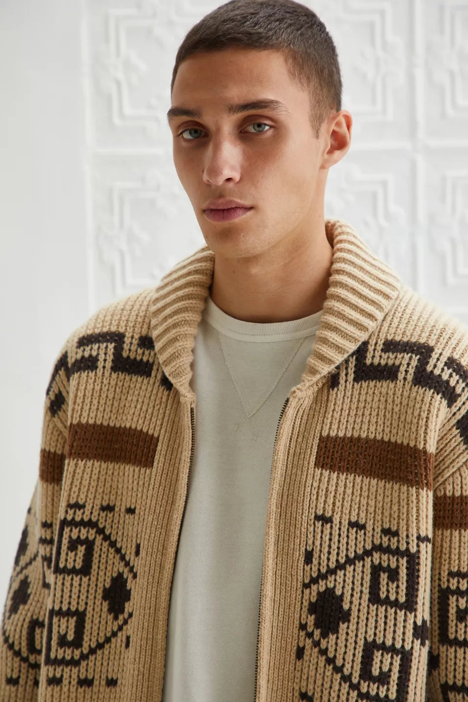 Men's Jacquard Knit Cardigan with Zipper, Shawl Collar Sweater