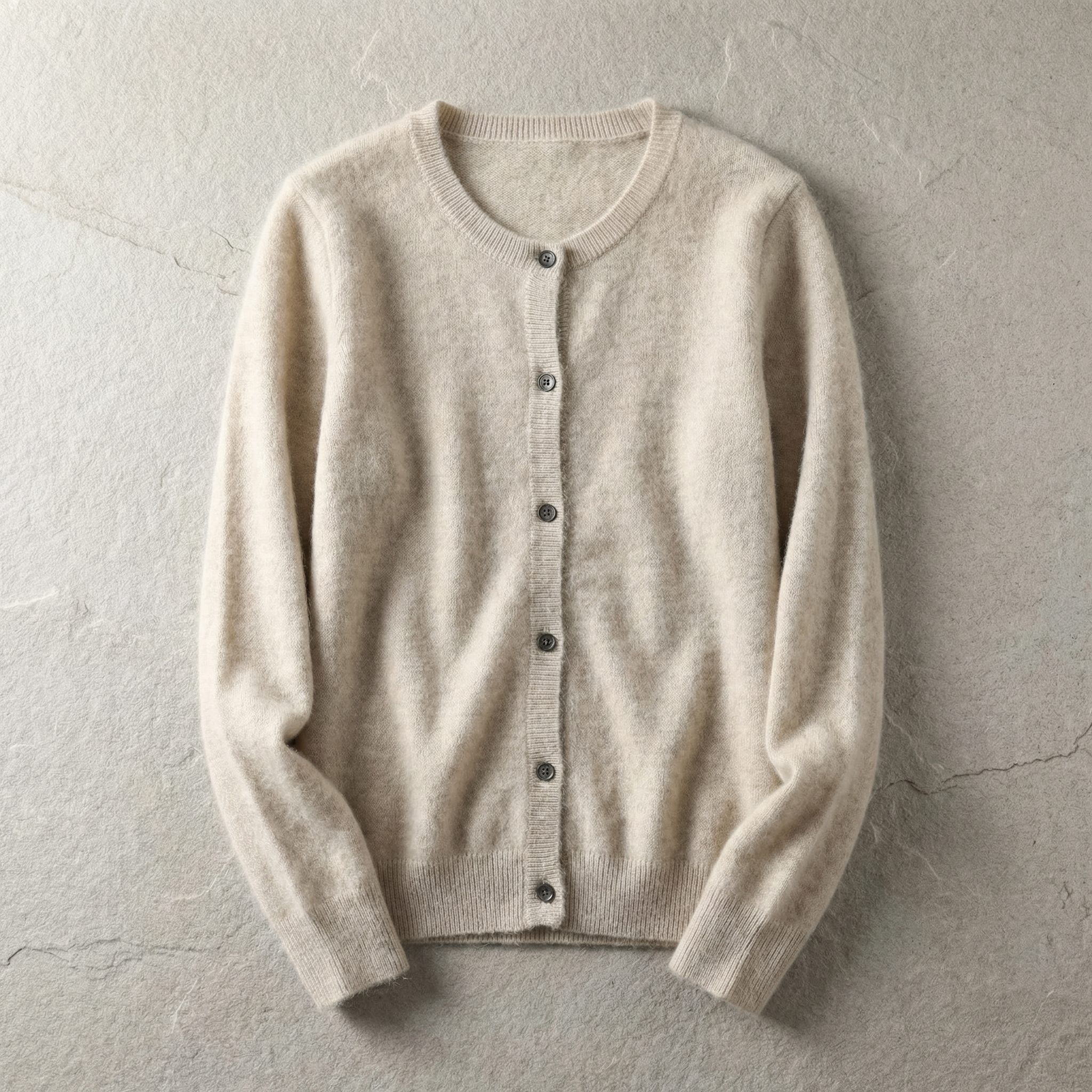 Men's Cashmere Blend Cardigan, Relaxed O-Neck Layering Piece for Fall
