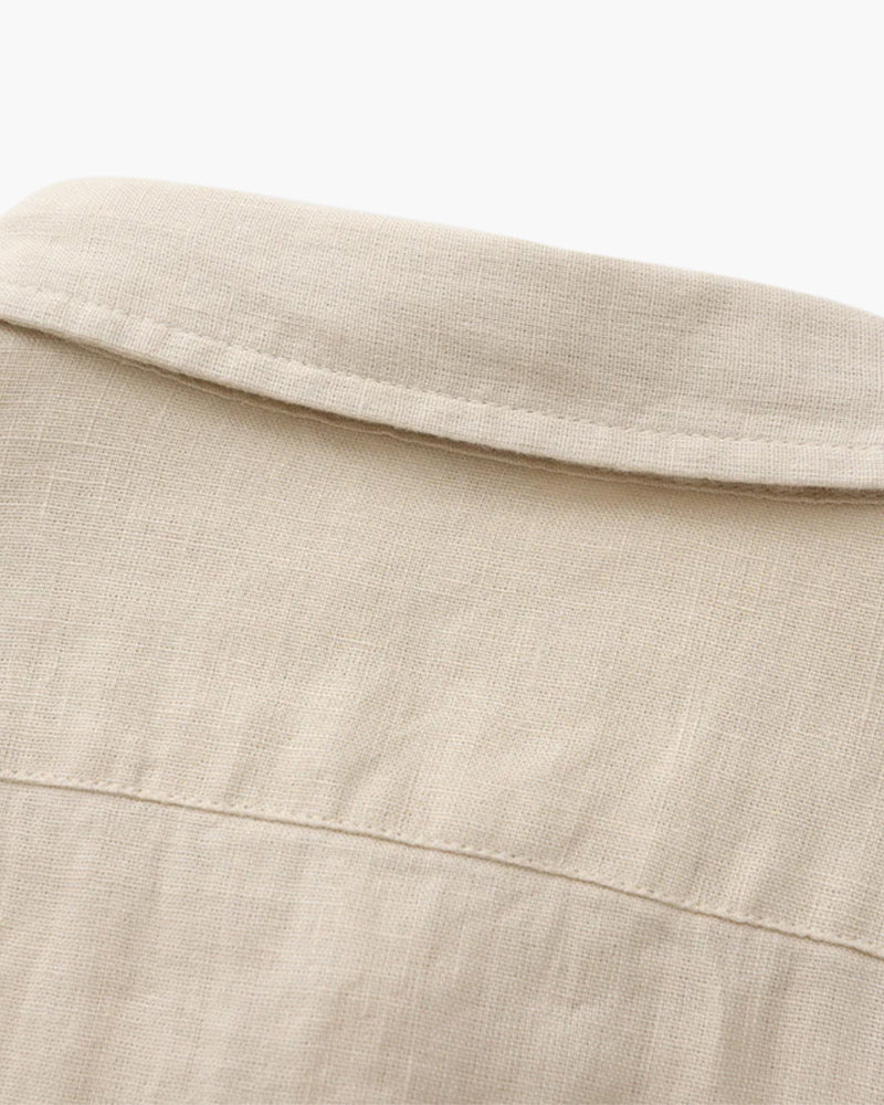 Men's Casual Button-Down Shirt with Chest Pocket, Classic Everyday Shirt