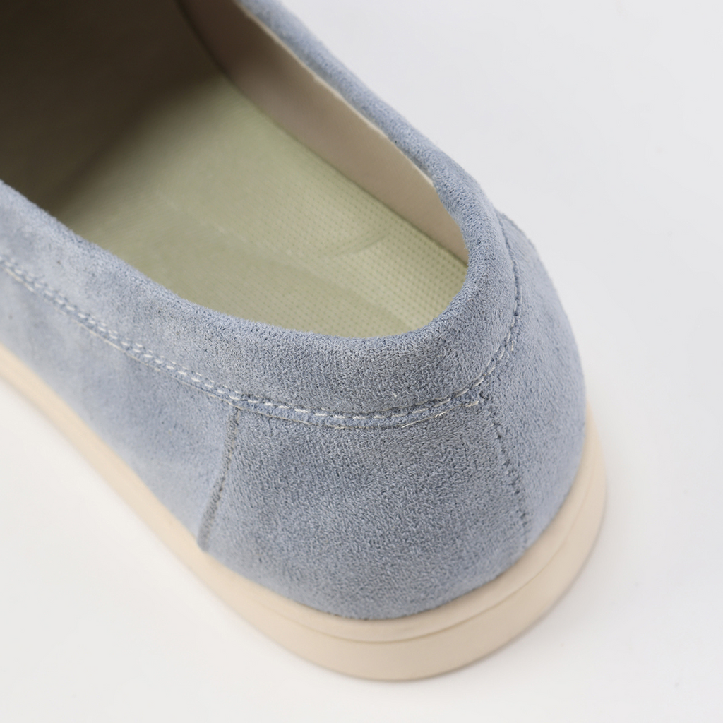 Men's Casual Slip-On Loafers with Contrast Sole, Durable Everyday Shoes